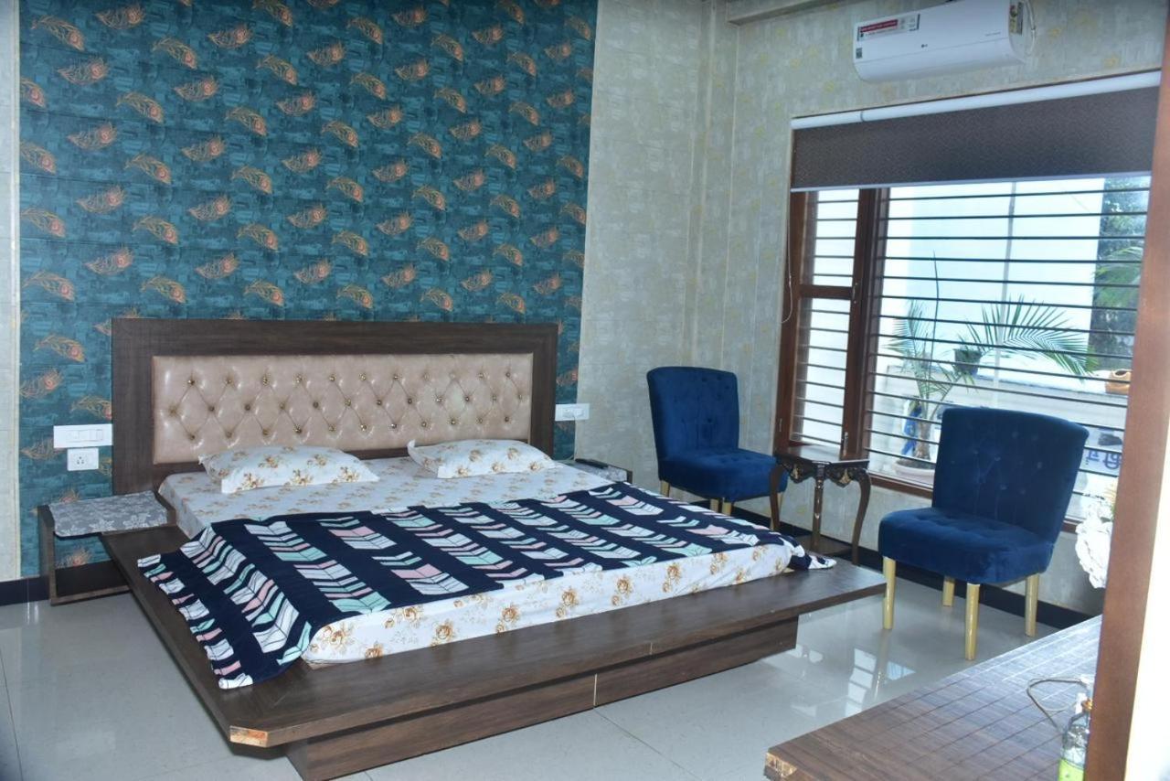 Shreshth Home Stay - Best Family Accommodation - 3Km From Har Ki Pauri, Haridwar, Uttarakhand Esterno foto