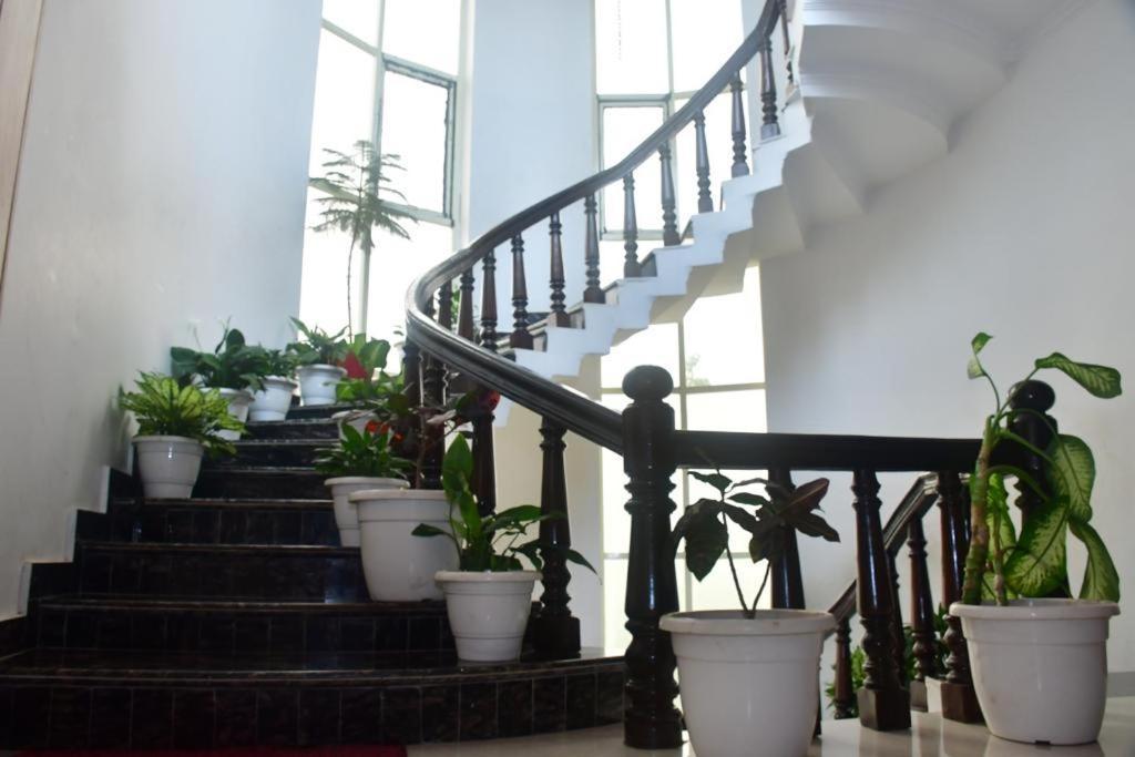 Shreshth Home Stay - Best Family Accommodation - 3Km From Har Ki Pauri, Haridwar, Uttarakhand Esterno foto