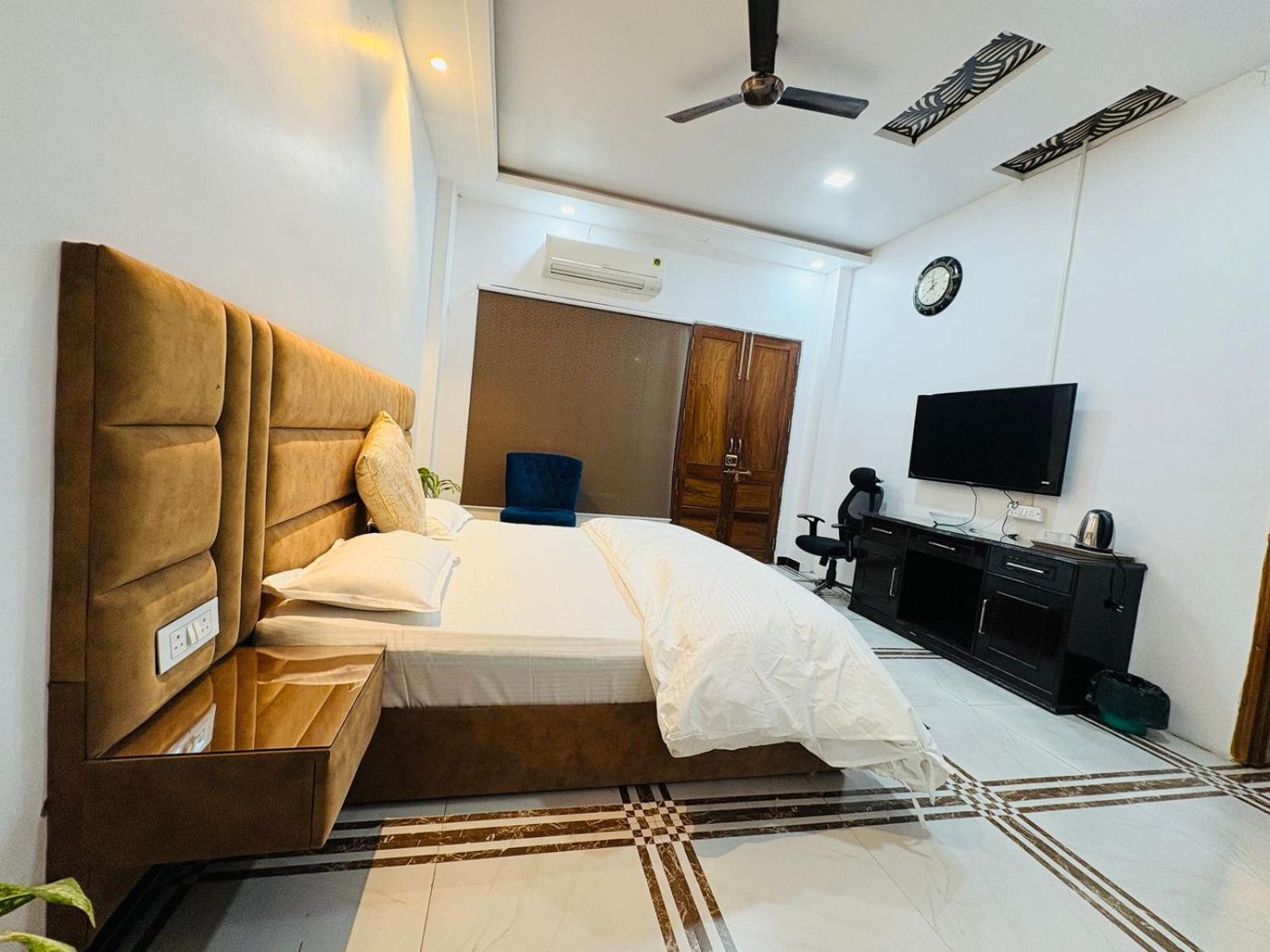 Shreshth Home Stay - Best Family Accommodation - 3Km From Har Ki Pauri, Haridwar, Uttarakhand Esterno foto