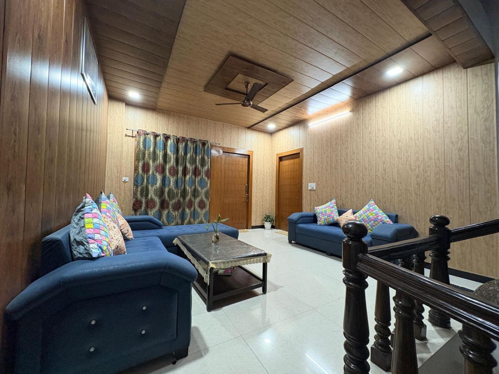 Shreshth Home Stay - Best Family Accommodation - 3Km From Har Ki Pauri, Haridwar, Uttarakhand Esterno foto